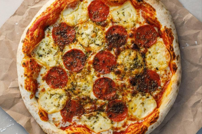 Calabrese Pizza Recipe: Authentic and Spicy Italian Delight