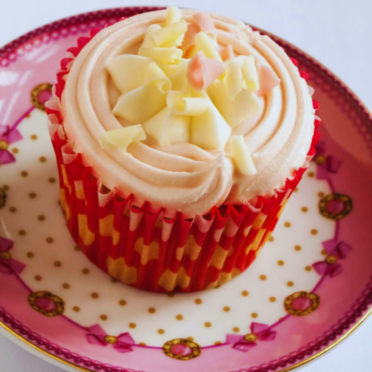 strawberry filled cupcakes
recipes