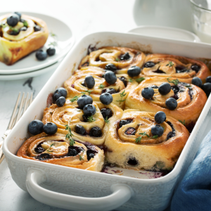 blueberry cinnamon rolls